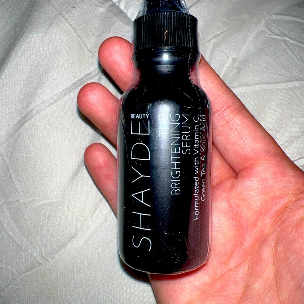 Shayde vitamin c brightening serum